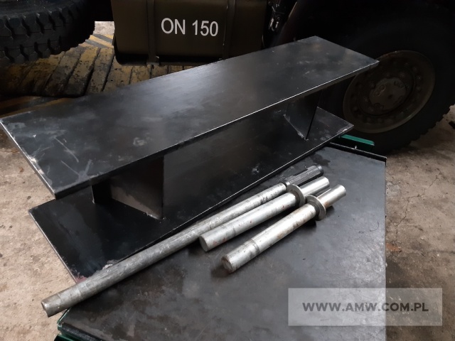 Prasa hydrauliczna W25 (nacisk - 25 t) 